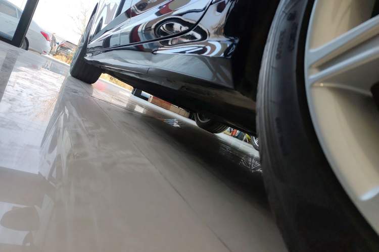 Used Audi A6L 2022 45 TFSI Prestige Dynamic Edition Left Side Sill