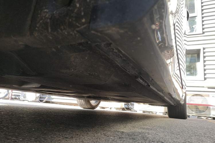 Used Audi A6L 2022 40 TFSI Luxury Dynamic Model Left Side Sill