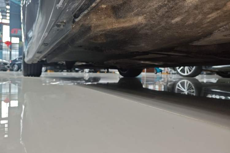 Used Audi A6L 2022 40 TFSI Luxury Dynamic Model Left Side Sill