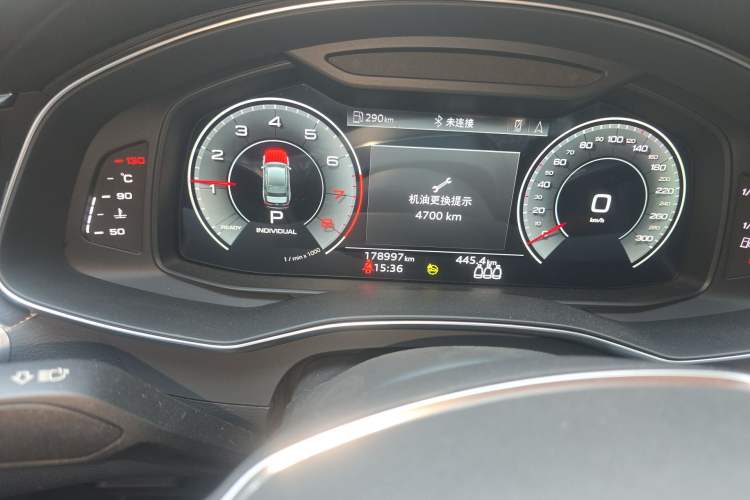 Used Audi A6L 2022 55 TFSI quattro Prestige Dynamic Edition Odometer Close Up