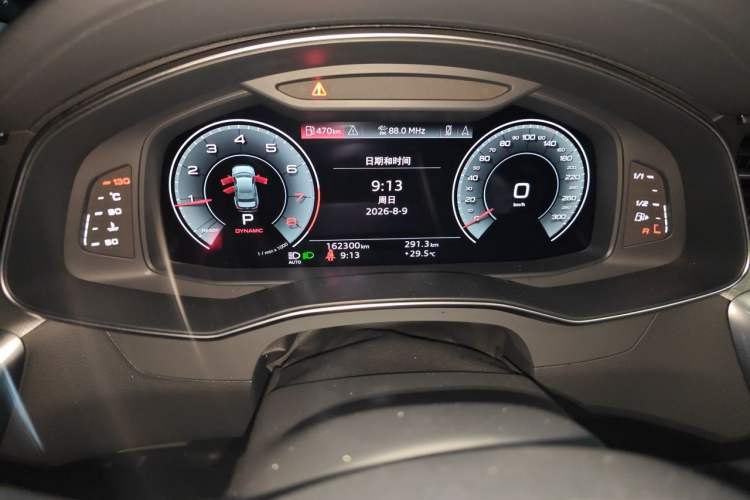 Used Audi A6L 2022 45 TFSI Prestige Elegant Edition Odometer Close Up