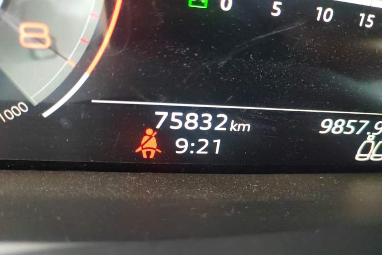 Used Audi A6L 2022 40 TFSI Luxury Dynamic Model Odometer Close Up