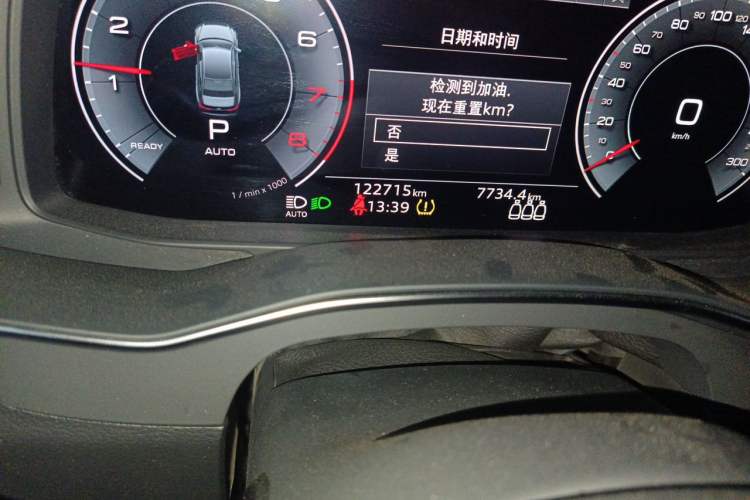 Used Audi A6L 2022 45 TFSI Prestige Dynamic Edition Odometer Close Up