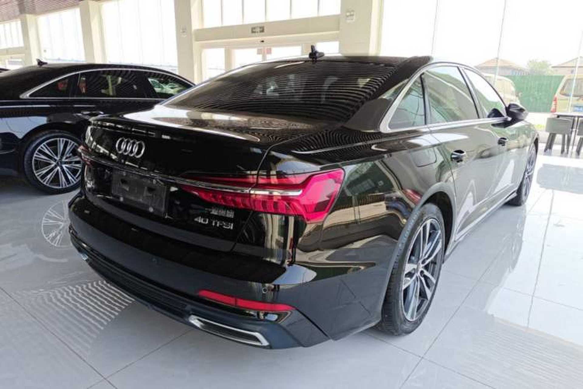 Used Audi A6L 2022 40 TFSI Luxury Dynamic Model Rear Right 45 Deg
