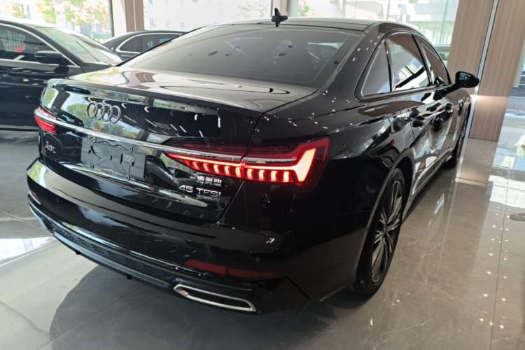 Used Audi A6L 2022 45 TFSI quattro Prestige Dynamic Edition Rear Right 45 Deg