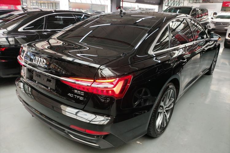 Used Audi A6L 2022 40 TFSI Luxury Dynamic Model Rear Right 45 Deg