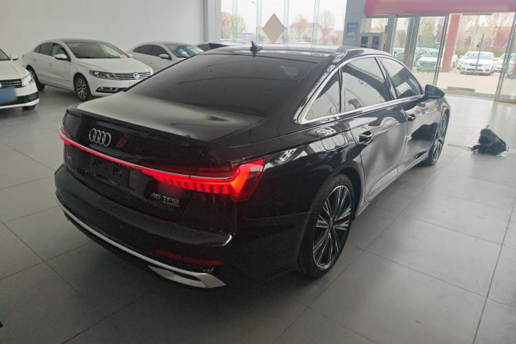Used Audi A6L 2022 40 TFSI Luxury Dynamic Model Rear Right 45 Deg