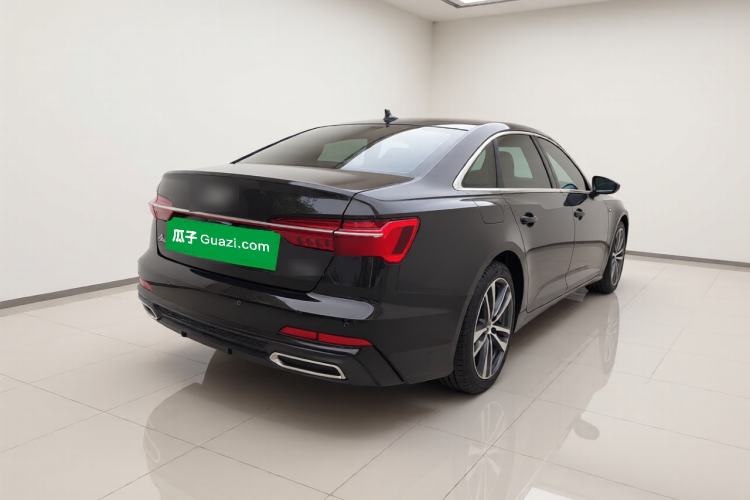 Used Audi A6L 2022 40 TFSI Luxury Dynamic Model Rear Right 45 Deg