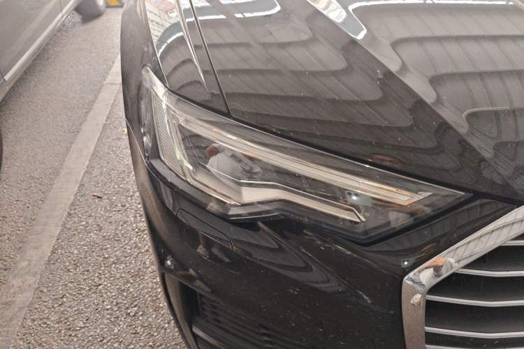 Used Audi A6L 2022 40 TFSI Luxury Dynamic Model Right Front Headlight