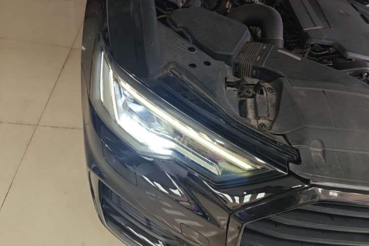 Used Audi A6L 2022 40 TFSI Luxury Dynamic Model Right Front Headlight
