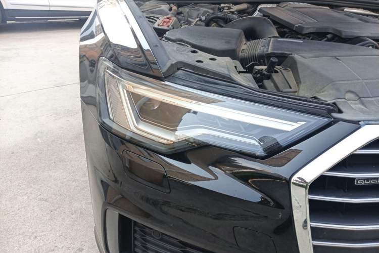 Used Audi A6L 2022 45 TFSI quattro Prestige Dynamic Edition Right Front Headlight