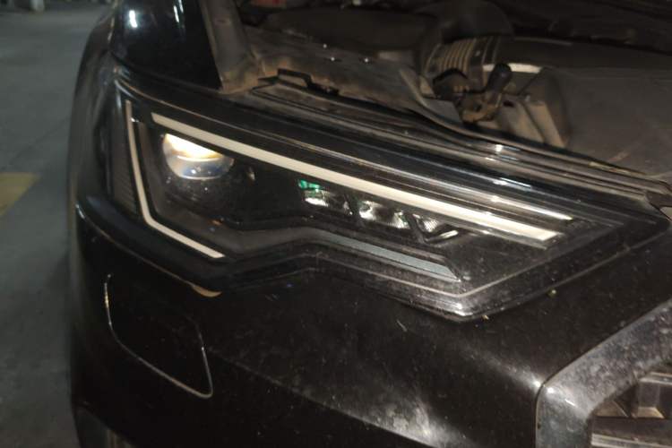 Used Audi A6L 2022 40 TFSI Luxury Dynamic Model Right Front Headlight
