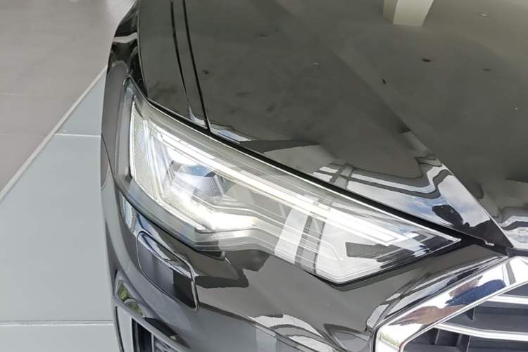 Used Audi A6L 2022 40 TFSI Luxury Dynamic Model Right Front Headlight