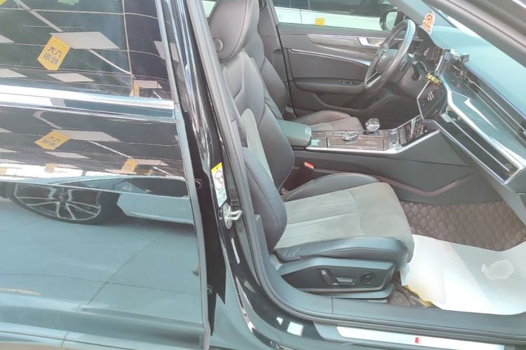 Used Audi A6L 2022 45 TFSI Prestige Dynamic Edition Right Front Seat