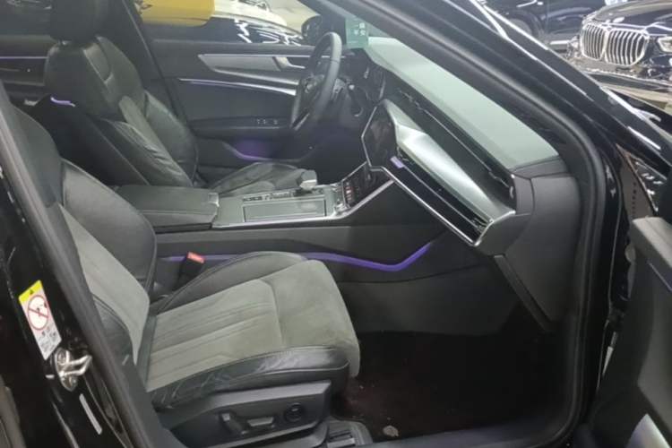 Used Audi A6L 2022 45 TFSI quattro Prestige Dynamic Edition Right Front Seat