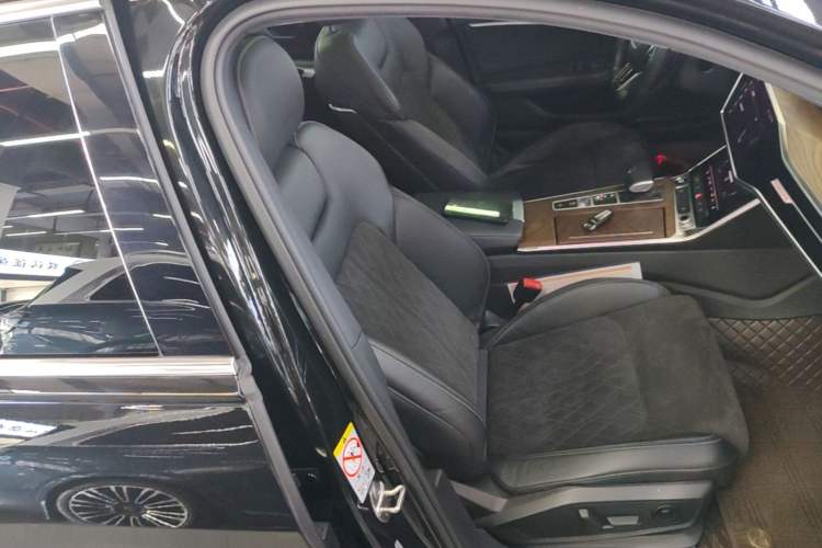 Used Audi A6L 2022 55 TFSI quattro Prestige Dynamic Edition Right Front Seat