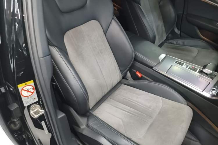 Used Audi A6L 2022 40 TFSI Luxury Dynamic Model Right Front Seat