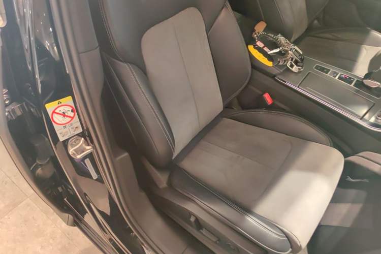 Used Audi A6L 2022 45 TFSI Prestige Dynamic Edition Right Front Seat