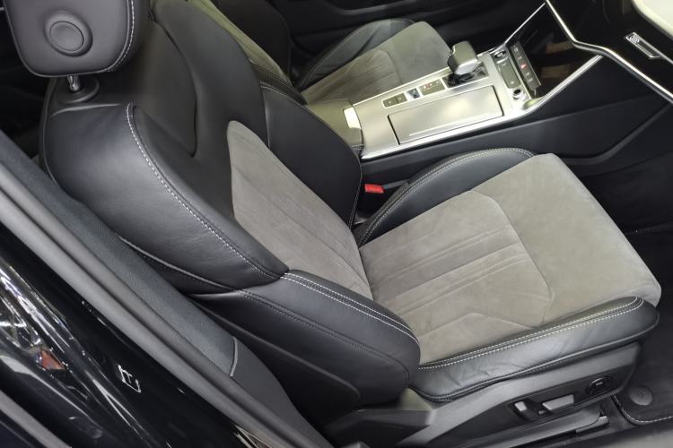 Used Audi A6L 2022 45 TFSI Prestige Dynamic Edition Right Front Seat