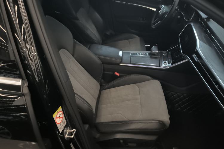 Used Audi A6L 2022 45 TFSI Prestige Dynamic Edition Right Front Seat