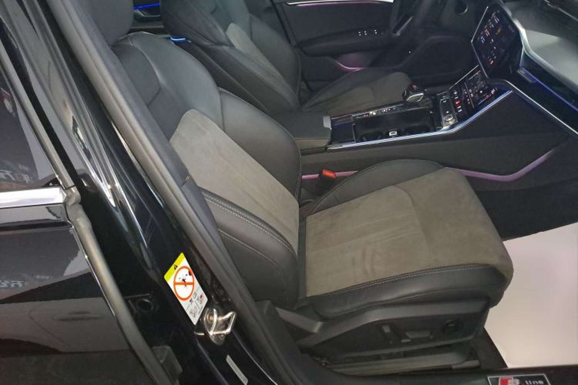 Used Audi A6L 2022 45 TFSI Prestige Dynamic Edition Right Front Seat