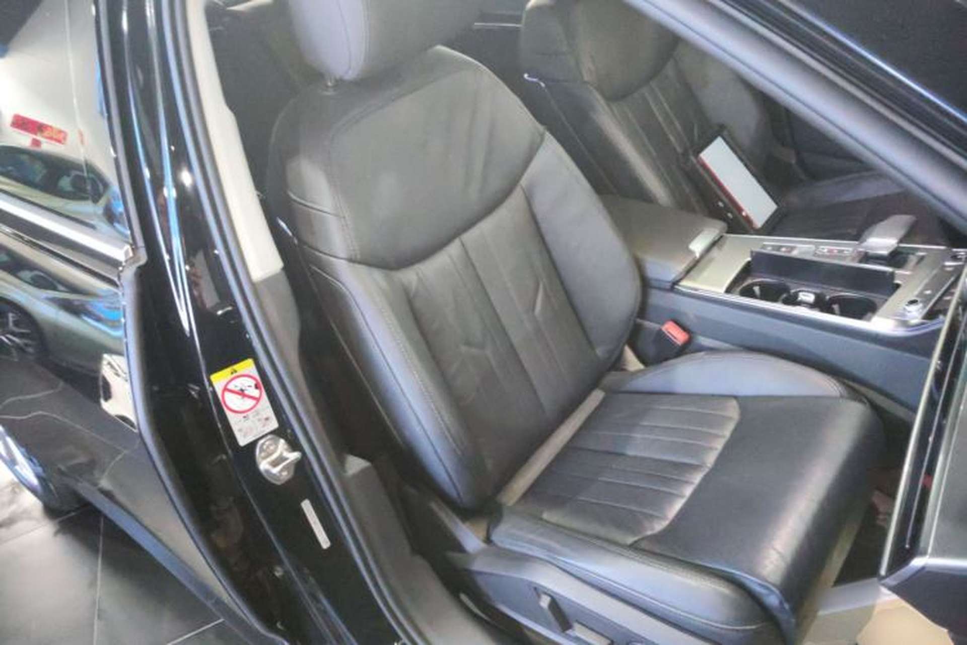Used Audi A6L 2022 40 TFSI Luxury Prestige Edition Right Front Seat