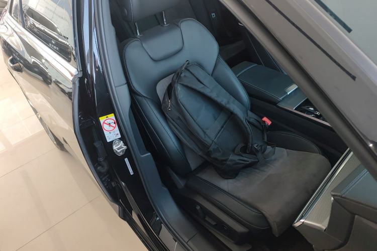 Used Audi A6L 2022 45 TFSI Prestige Dynamic Edition Right Front Seat