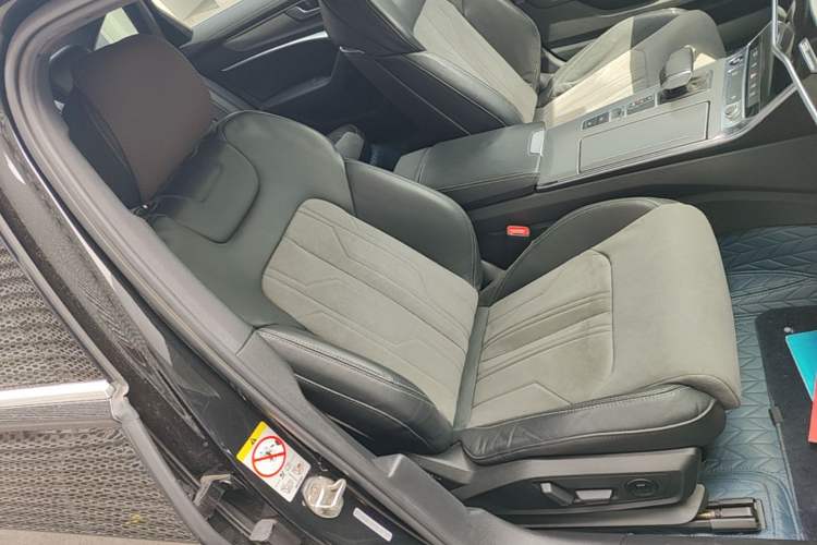 Used Audi A6L 2022 45 TFSI Prestige Dynamic Edition Right Front Seat