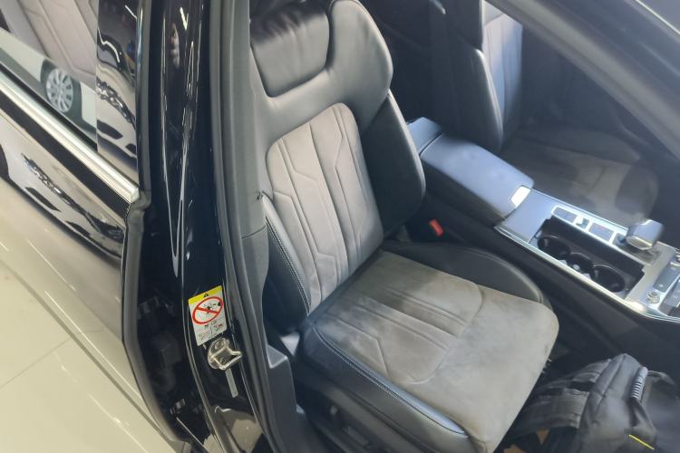Used Audi A6L 2022 40 TFSI Luxury Dynamic Model Right Front Seat
