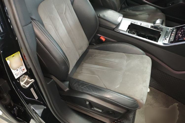 Used Audi A6L 2022 40 TFSI Luxury Dynamic Model Right Front Seat