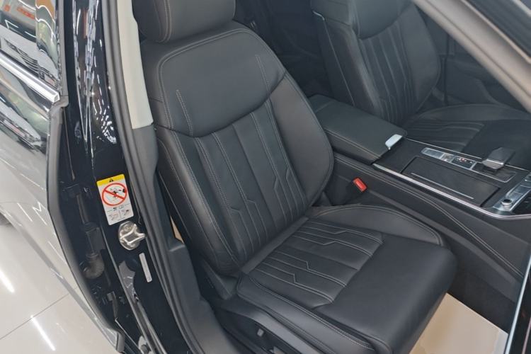 Used Audi A6L 2022 45 TFSI quattro Prestige Elegant Edition Right Front Seat