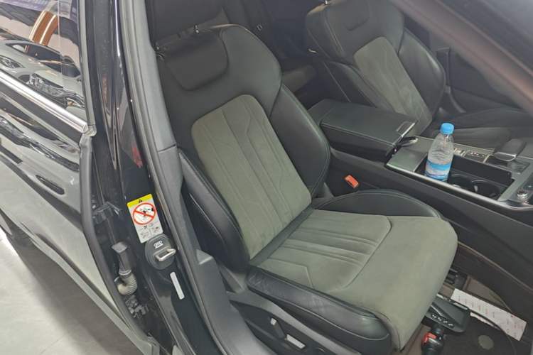 Used Audi A6L 2022 45 TFSI Prestige Dynamic Edition Right Front Seat