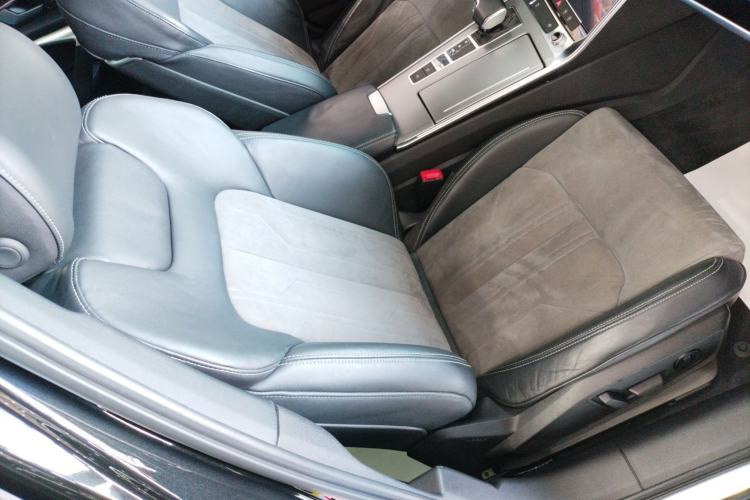 Used Audi A6L 2022 45 TFSI Prestige Dynamic Edition Right Front Seat