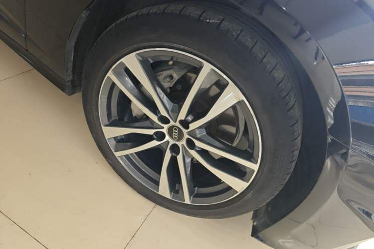Used Audi A6L 2022 40 TFSI Luxury Dynamic Model Right Front Wheel Hub