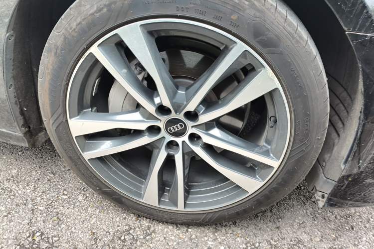 Used Audi A6L 2022 45 TFSI Prestige Dynamic Edition Right Front Wheel Hub