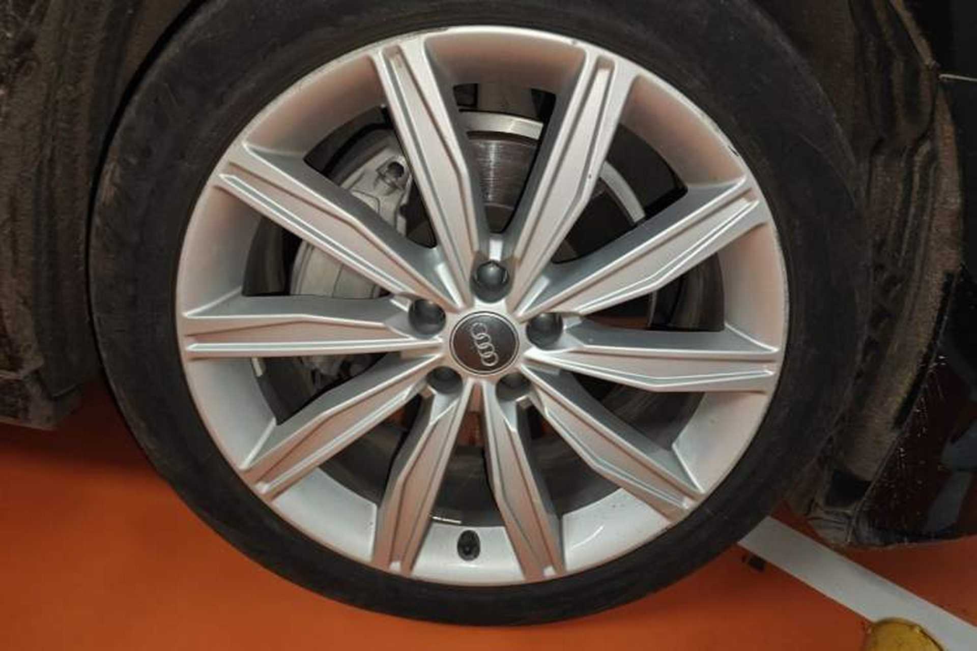 Used Audi A6L 2022 45 TFSI Prestige Dynamic Edition Right Front Wheel Hub