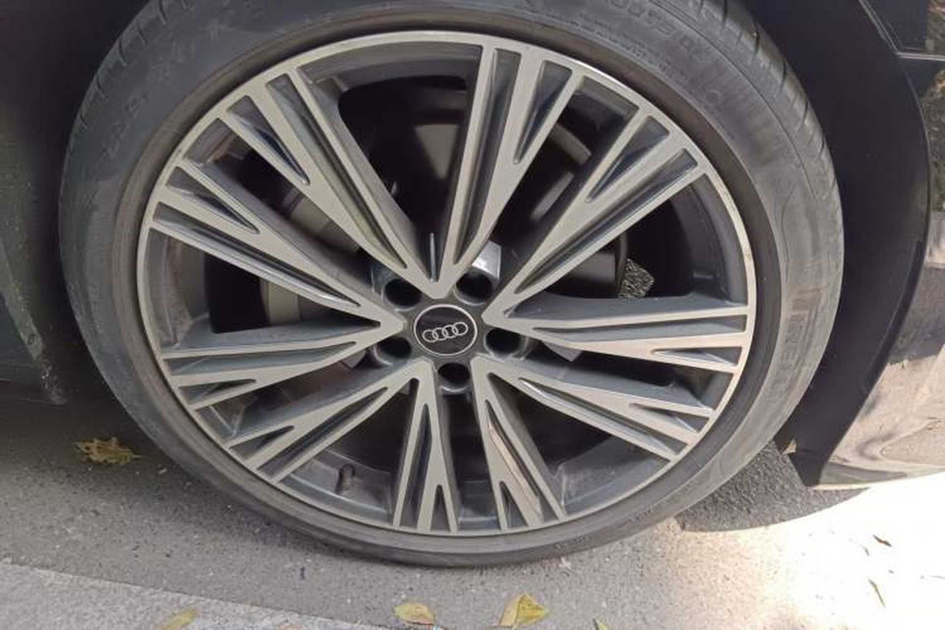 Used Audi A6L 2022 45 TFSI quattro Prestige Dynamic Edition Right Front Wheel Hub
