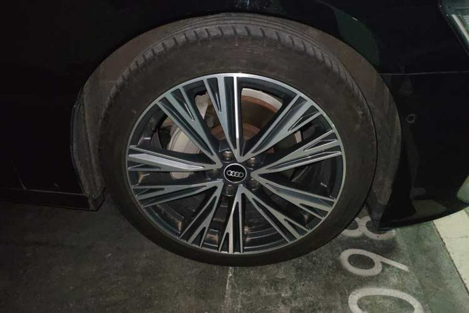 Used Audi A6L 2022 45 TFSI Prestige Dynamic Edition Right Front Wheel Hub