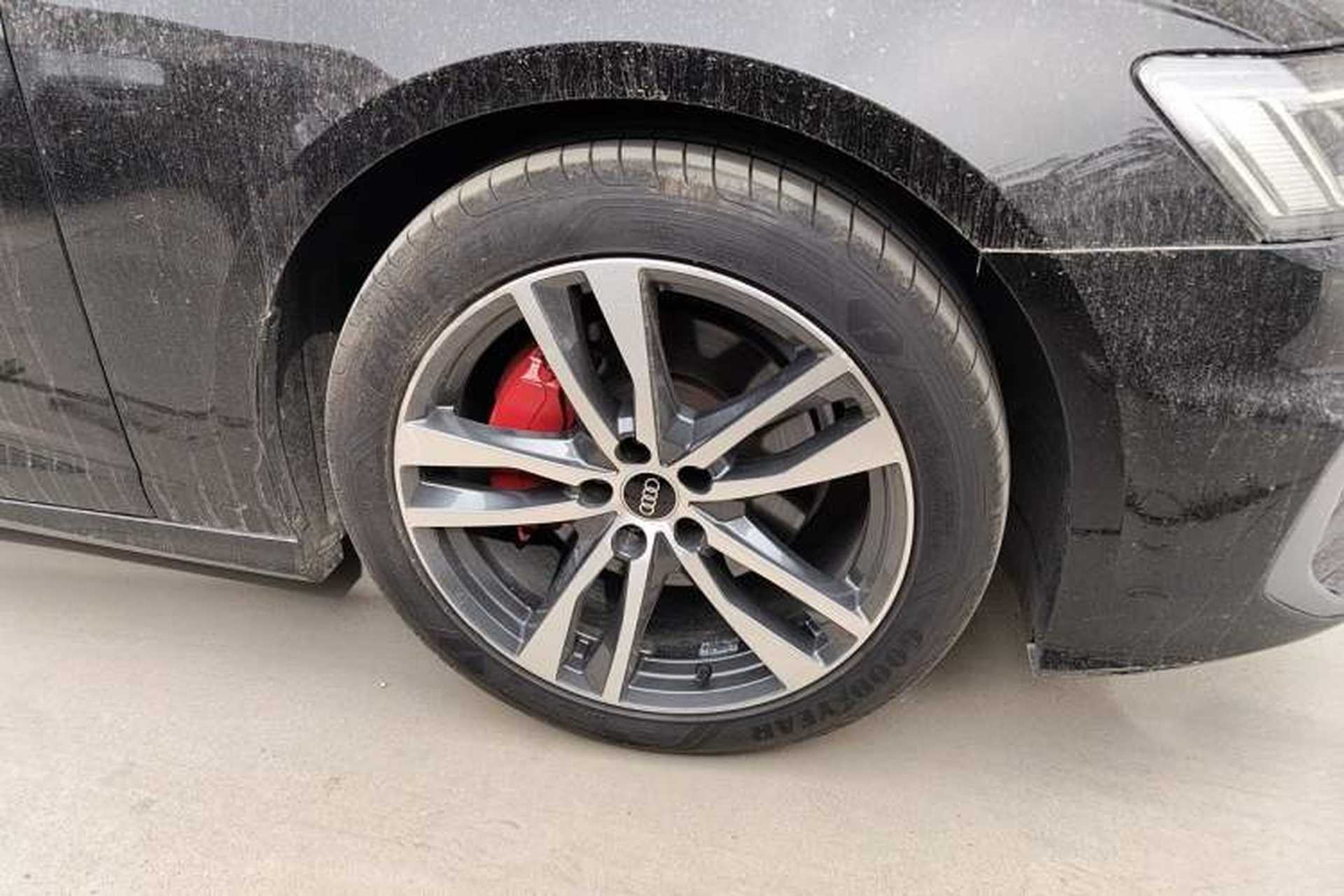 Used Audi A6L 2022 40 TFSI Luxury Dynamic Model Right Front Wheel Hub