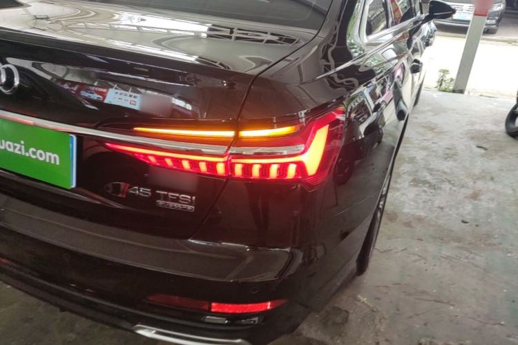 Used Audi A6L 2022 45 TFSI quattro Prestige Dynamic Edition Right Rear Taillight