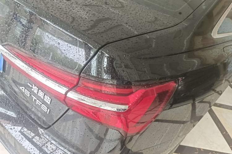 Used Audi A6L 2022 45 TFSI Prestige Dynamic Edition Right Rear Taillight
