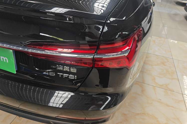 Used Audi A6L 2022 40 TFSI Luxury Dynamic Model Right Rear Taillight