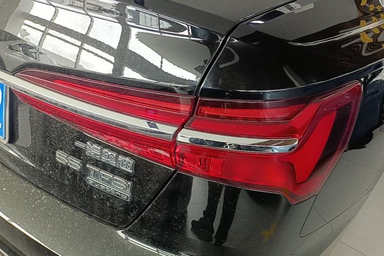 Used Audi A6L 2022 55 TFSI quattro Prestige Dynamic Edition Right Rear Taillight