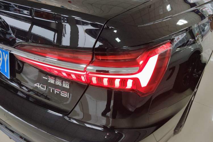 Used Audi A6L 2022 40 TFSI Luxury Dynamic Model Right Rear Taillight
