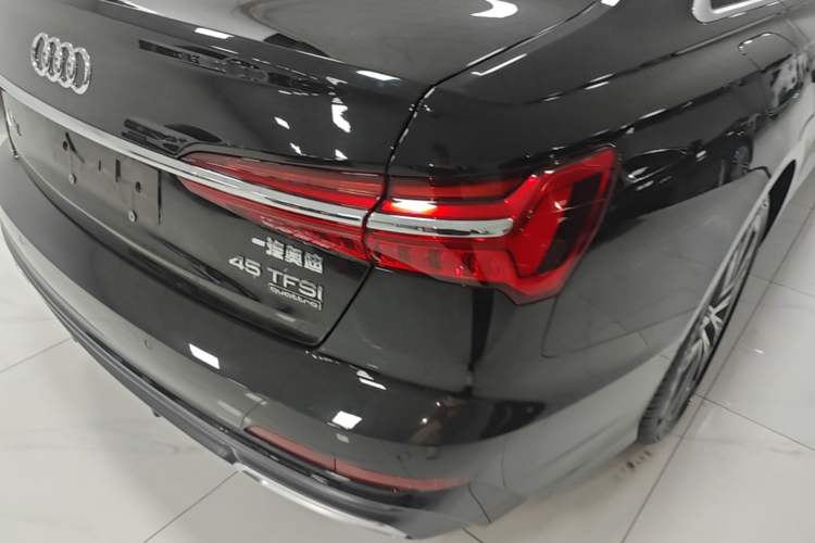 Used Audi A6L 2022 45 TFSI quattro Prestige Dynamic Edition Right Rear Taillight