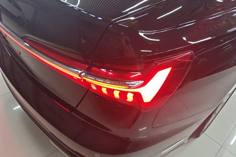 Used Audi A6L 2022 45 TFSI Prestige Dynamic Edition Right Rear Taillight