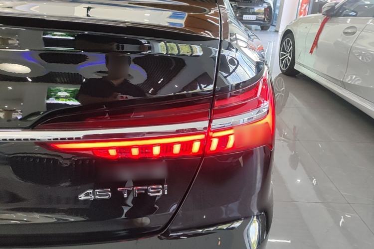 Used Audi A6L 2022 45 TFSI Prestige Elegant Edition Right Rear Taillight