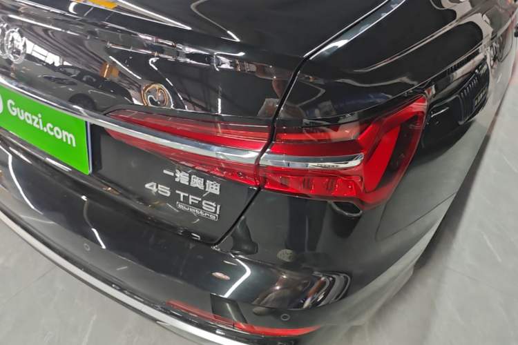 Used Audi A6L 2022 45 TFSI Prestige Dynamic Edition Right Rear Taillight