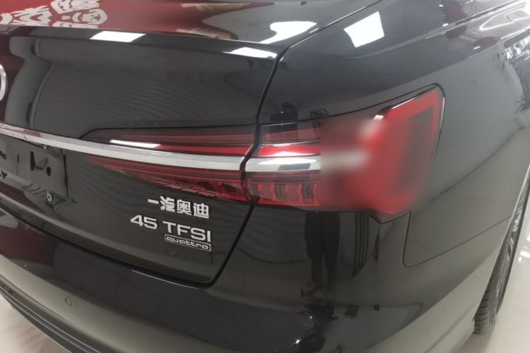 Used Audi A6L 2022 45 TFSI quattro Prestige Dynamic Edition Right Rear Taillight