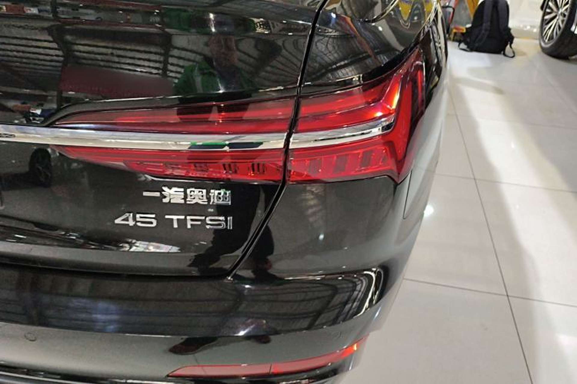 Used Audi A6L 2022 45 TFSI Prestige Dynamic Edition Right Rear Taillight
